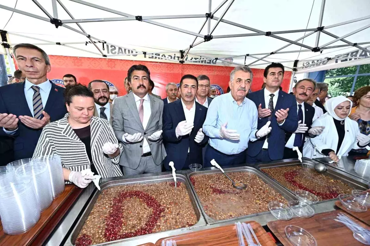 DTO'nun aşure hayrı şehitlerin ruhuna hediye edildi