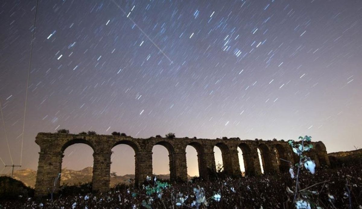 İstanbul Perseid meteor yağmuru nereden izlenir? İstanbul'da meteor yağmuru izlemek için yerler!