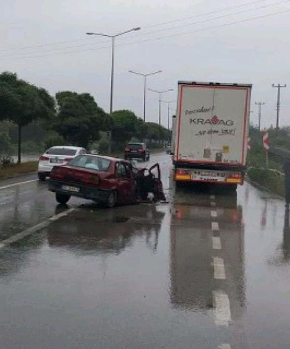 Akaryakıt istasyonunda meydana gelen kazada hayatını kaybeden kadın son yolculuğuna uğurlandı