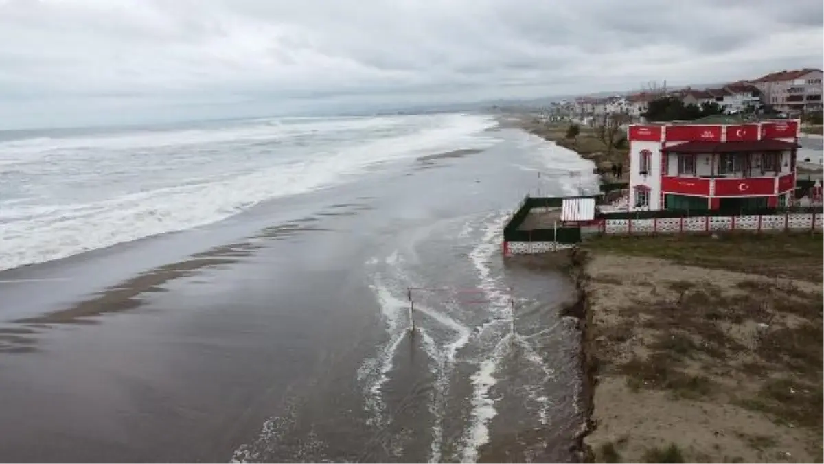 Sakarya'da Denize Giriş Yasaklandı