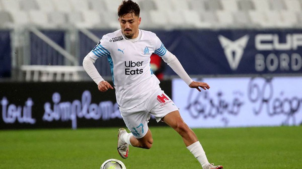 Son Dakika: Fenerbahçe, Cengiz Ünder transferini KAP'a bildirdi