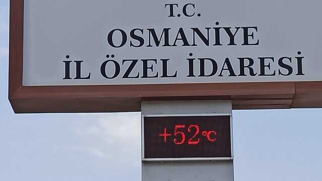 Osmaniye'de termometreler 52 dereceyi gösterdi