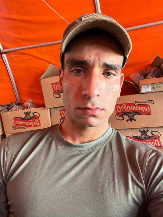 Şehit teğmenin annesi konuştu: 'İstifa et gel oğlum' dedim, 'Arkadaşlarım şehit oldu, gerekirse şehit olurum' dedi