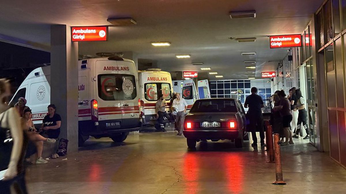 Uyuşturucu etkisindeki genç 'Beni uzaylılara öldürtecek' diyerek annesine satırla saldırdı