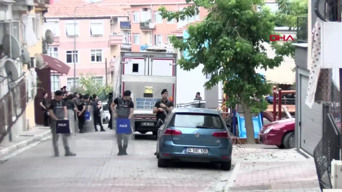 Eyüpsultan'da Vakıflar Genel Müdürlüğü tarafından tahliye edilen Şeyhülislam Esbak Mustafa Efendi Tekkesi