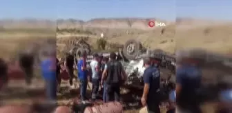 Kamyonet Şarampole Yuvarlandı: 1 Ölü, 1 Yaralı