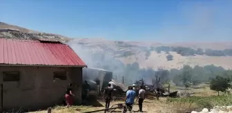 Tunceli'de saman deposunda çıkan yangın söndürüldü