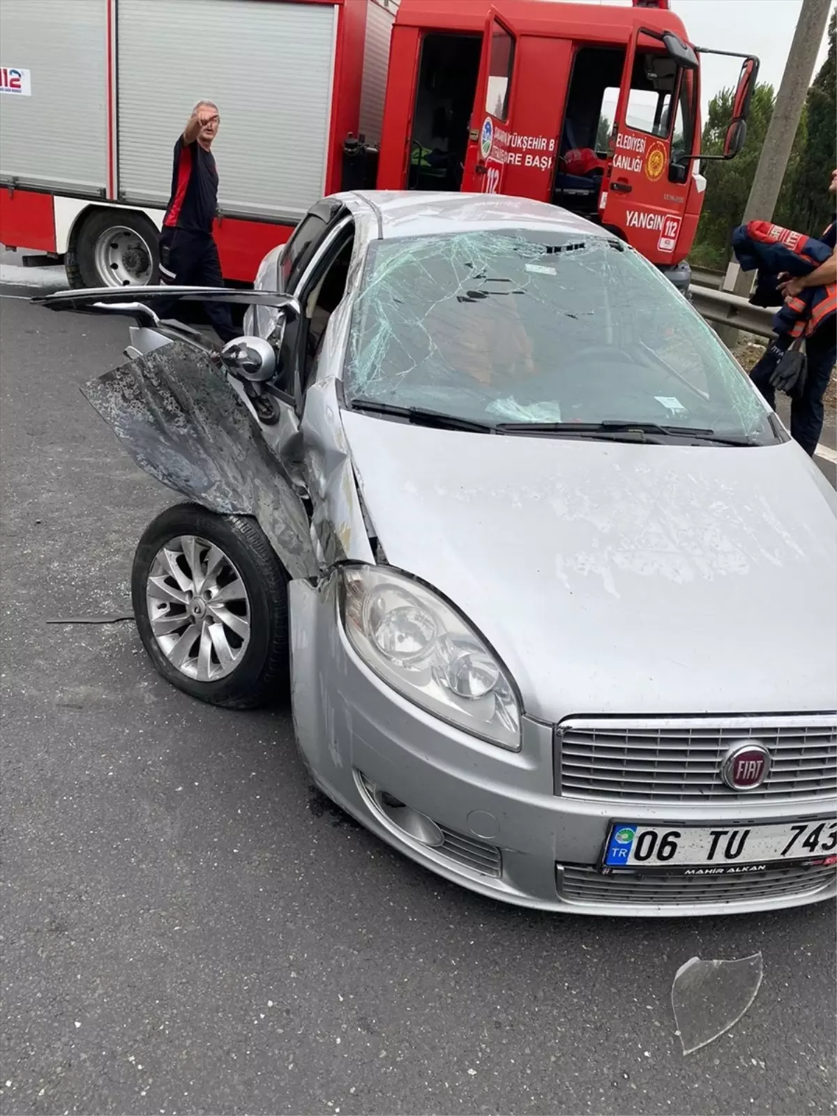 Anadolu Otoyolu'nda Otomobil Takla Attı: 2 Yaralı