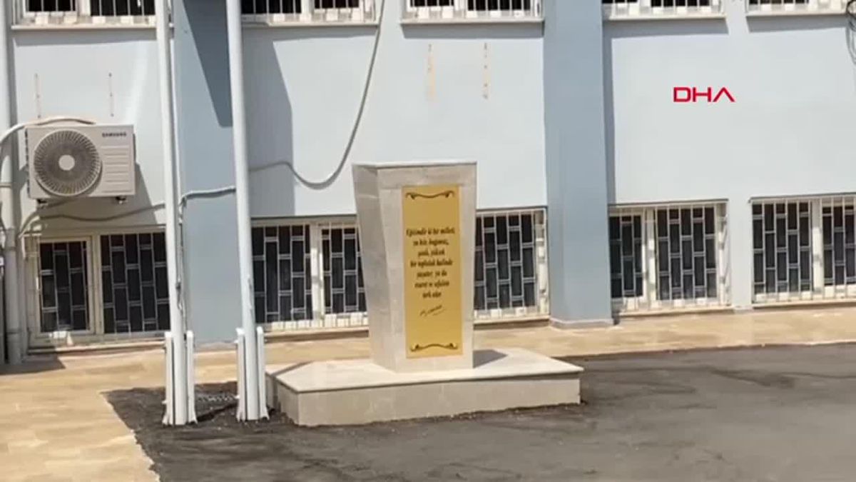 Atatürk Büstüne Saldırı Serik'te Gerçekleşti