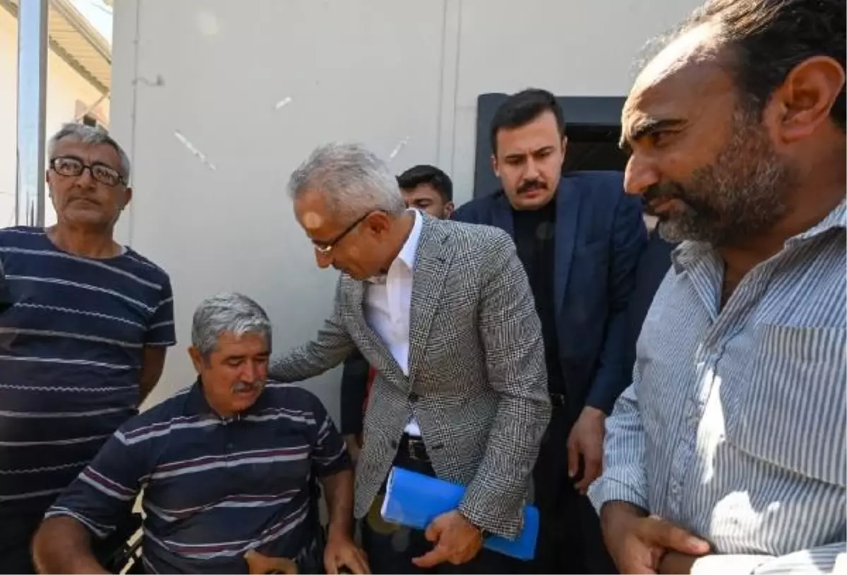 Ulaştırma Bakanı: Yardım Trenleri Bölgeye Ulaştı