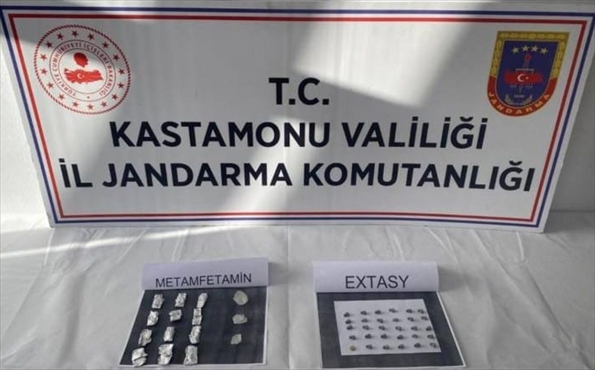 Kastamonu'da Uyuşturucu Operasyonu: 2 Kişi Gözaltına Alındı