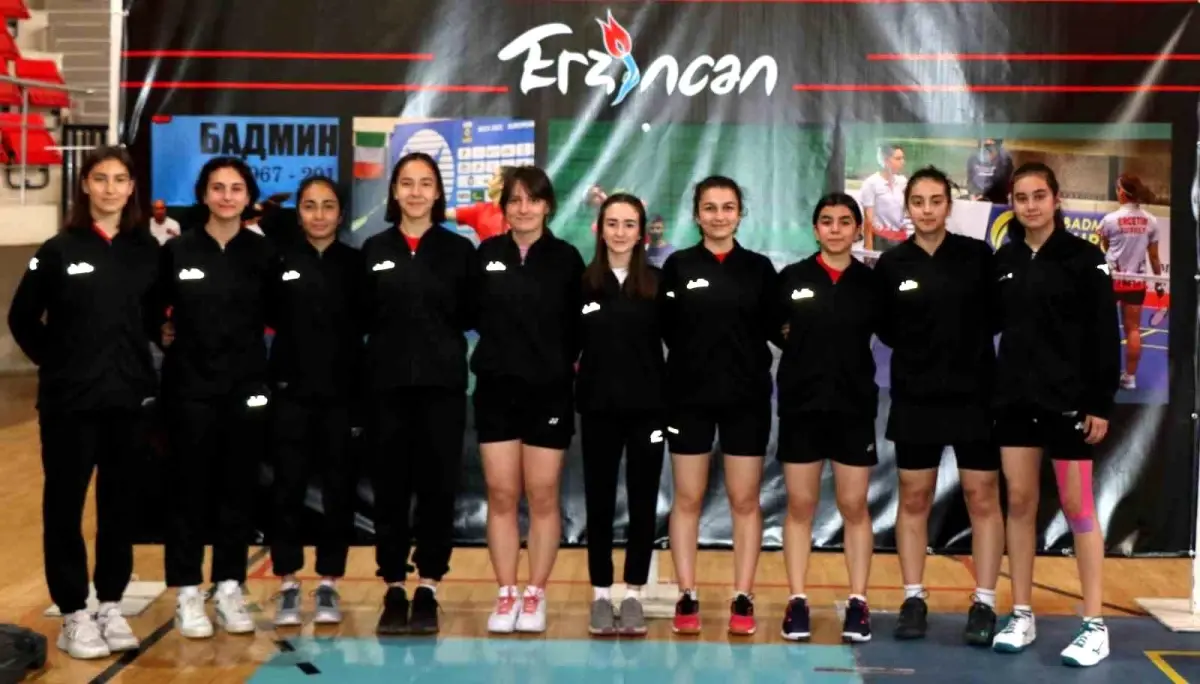 Erzincan Badmintonu Türkiye'yi temsil ediyor