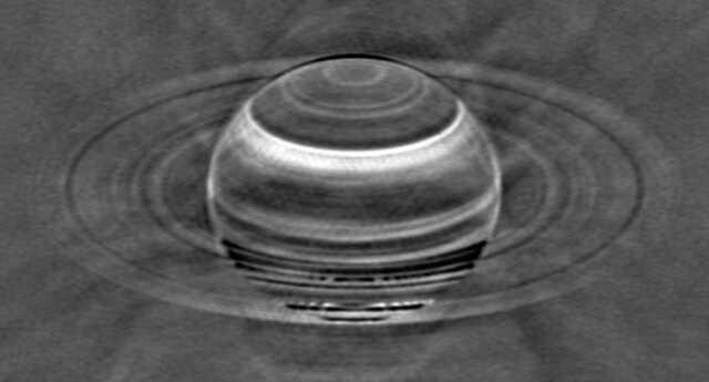 Bilim adamları 100 yıl öncesine ait dev Saturn megafırtınalarının gizemli 'radyo sinyallerini' Dünya'ya ilettiklerini iddia etti