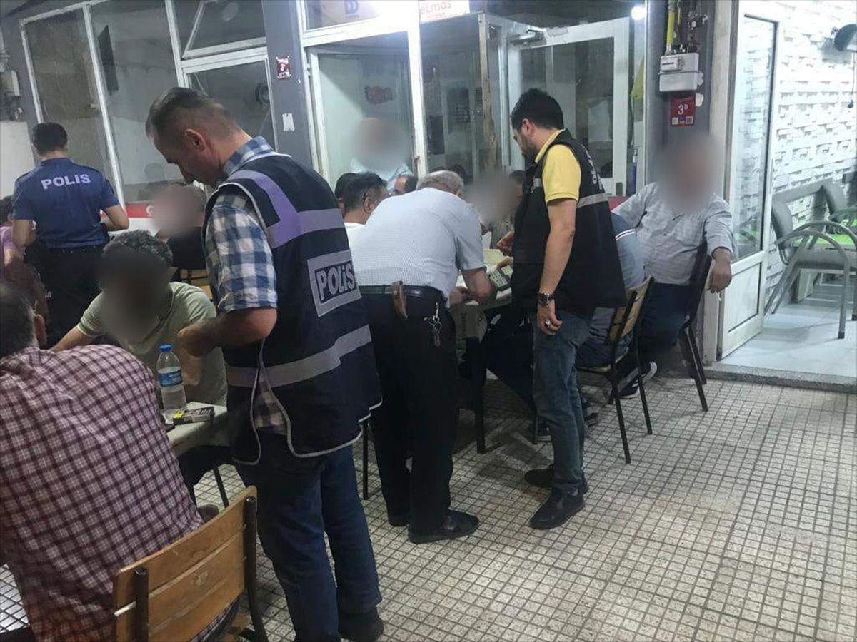 Boyabat ilçesinde umuma açık eğlence mekanları denetlendi