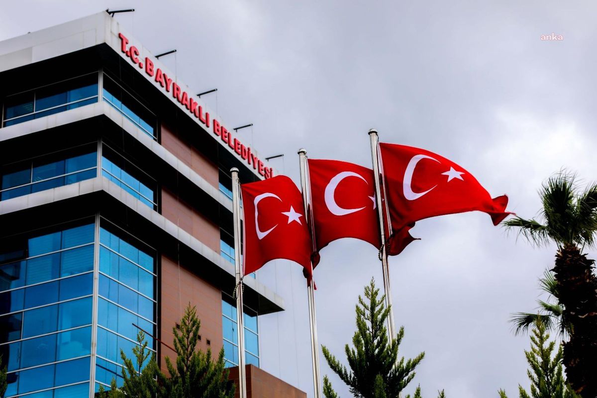 Bayraklı Belediyesi Arşivini Dijitalleştiriyor