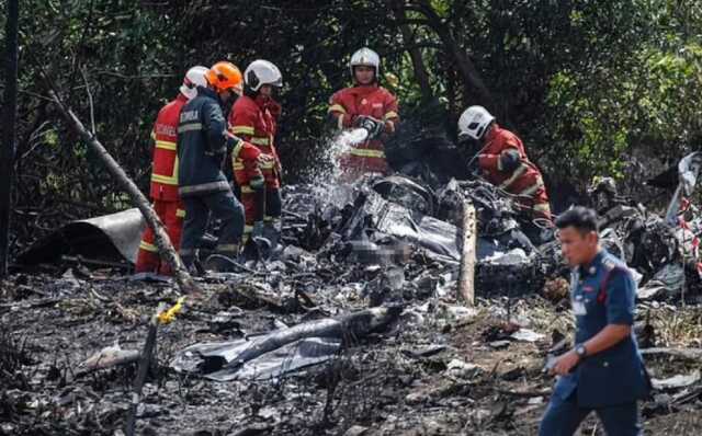 Malezya'da Özel Jet Kazası: 10 Kişi Hayatını Kaybetti