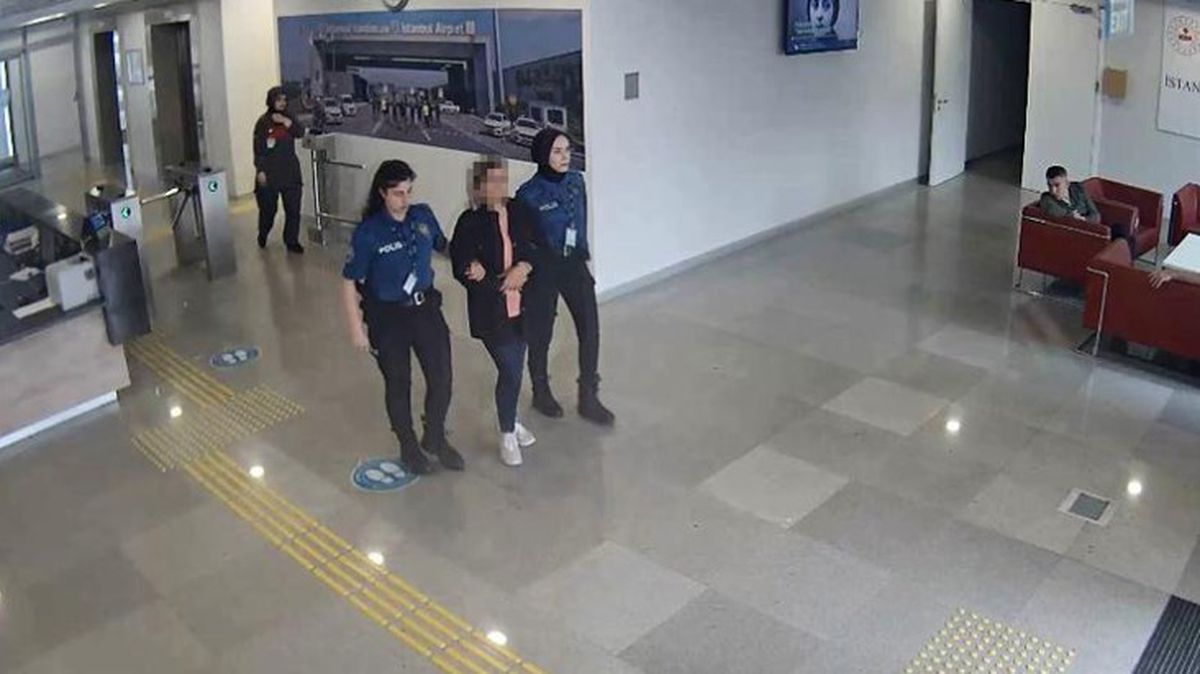 Şüpheli hareketleri polisleri harekete geçirdi! İranlı kadın yolcunun iç çamaşırında 30 milyon TL değerinde pırlanta bulundu