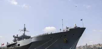 ABD Donanmasına ait USS Mount Whitney İstanbul'da tanıtıldı