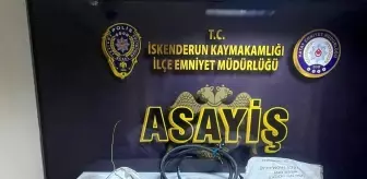İskenderun'da bir iş yerinden hırsızlık yapan 2 şahıs gözaltına alındı