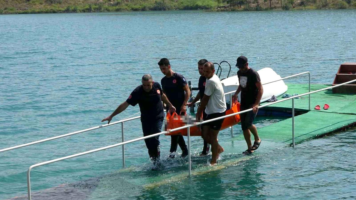 Antalya Manavgat'ta İngiliz turist ırmağa girerek hayatını kaybetti