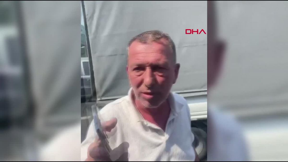 Bağcılar'da Otomobil Sürücüsü Ambulansa Çarptı