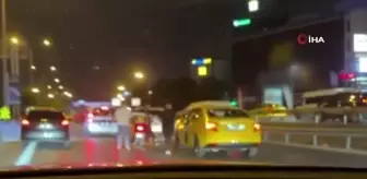 Kadıköy E-5 Karayolu'nda Taksi Şoförüne Saldırı