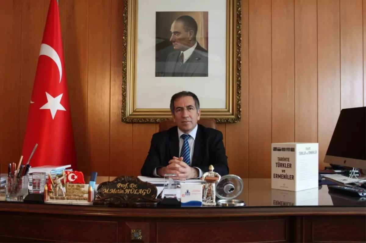 Mehmet Metin Hülagü kimdir? Kaç yaşında, nereli, mesleği ne? Eski Türk Tarih Kurumu Başkanı Metin Hülagü'nün hayatı ve biyografisi!
