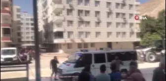Şanlıurfa'da iş makinesi altında kalan kadın hayatını kaybetti