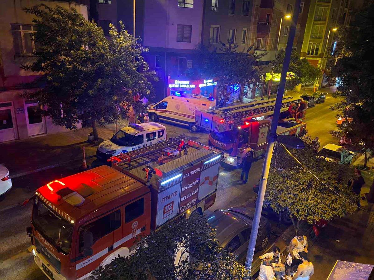 Bandırma'da Ocakta Unutulan Tencere Paniğe Neden Oldu
