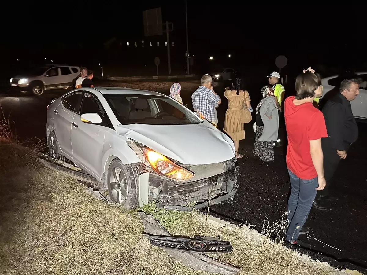 Safranbolu'da Otomobil Çarpışması: 4 Kişi Yaralandı