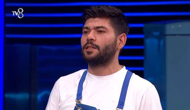 MasterChef All Star'da gergin Anlar: Sergen stüdyoyu terk etti, Kıvanç ve Tahsin birbirinin üstüne yürüdü MasterChef All Star'da gergin Anlar: Sergen stüdyoyu terk etti, Kıvanç ve Tahsin birbirinin üstüne yürüdü