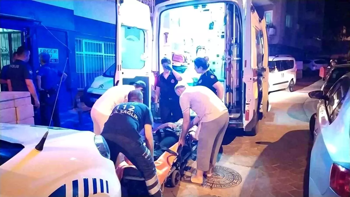Denizli'de Genç Tabancayı Temizlerken Annesini Yanlışlıkla Vurdu