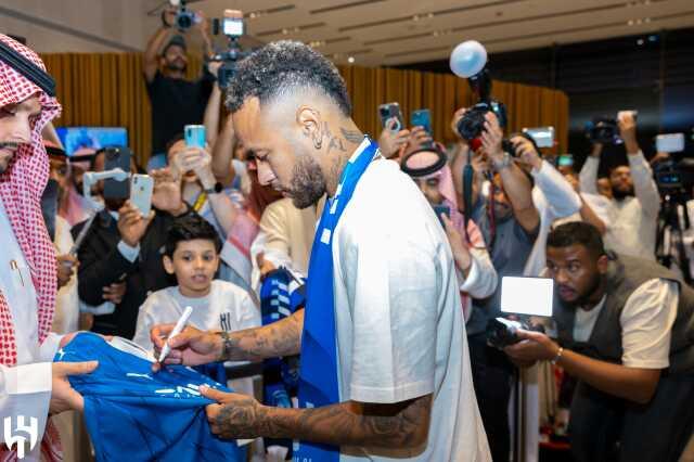 'Suudi Arabistan'a para için gelmedim' diyen Neymar'ın sözleşmesindeki maddeler ağızları açık bıraktı 'Suudi Arabistan'a para için gelmedim' diyen Neymar'ın sözleşmesindeki maddeler ağızları açık bıraktı