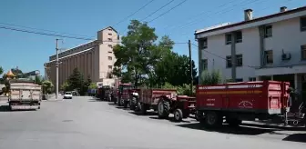 Yozgat'ta, TMO Genel Müdürü Güldal'ın Alım Merkezini Ziyareti Sırasında Konuşan Çiftçi: 'Kölüyü Bitirdi.