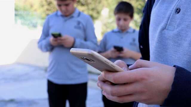 Öğrencilere vergisiz telefon-bilgisayar satışı ne zaman başlıyor? 2023 öğrenciler ÖTV ve KDV'siz telefon- bilgisayarı kimler alabilir, şartları neler?