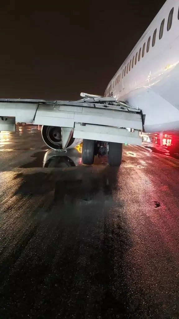 ABD'yi Hilary Kasırgası vurdu! Yolcu uçağı sert iniş yaptı, facianın eşiğinden dönüldü ABD'yi Hilary Kasırgası vurdu! Yolcu uçağı sert iniş yaptı, facianın eşiğinden dönüldü