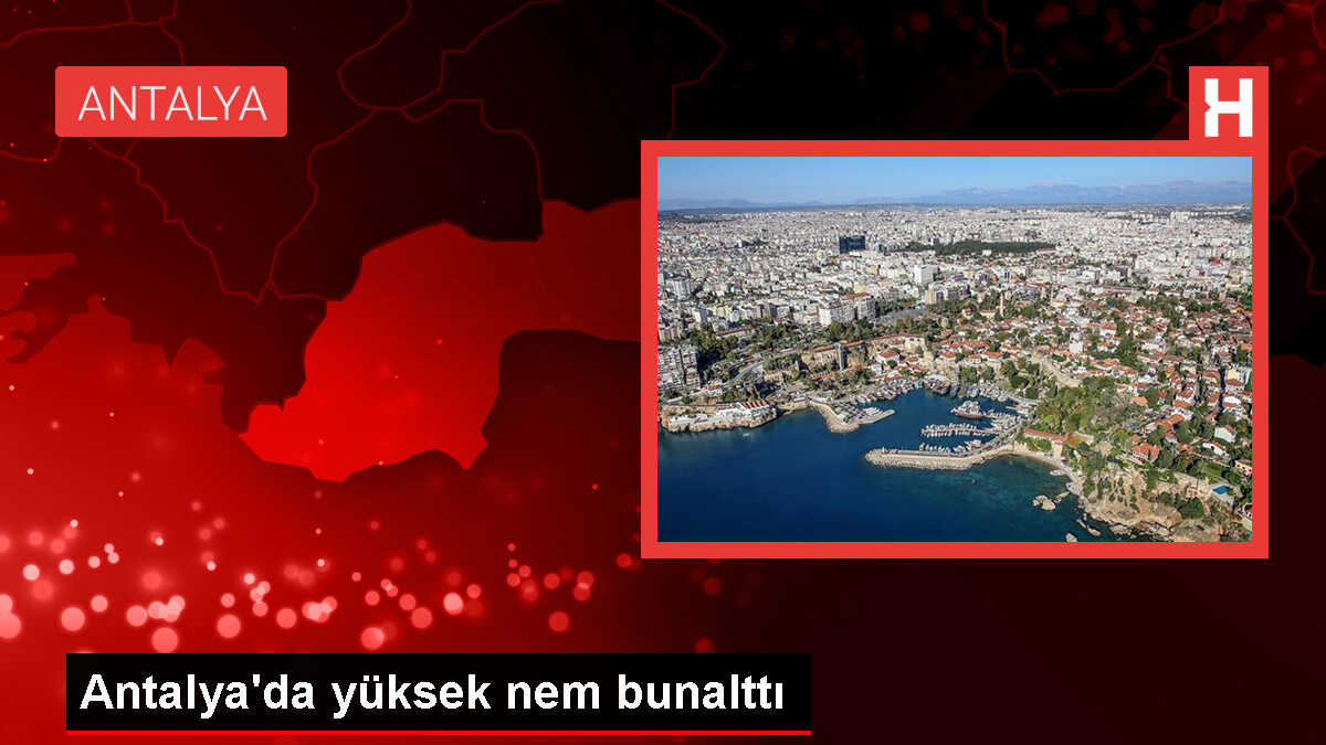 Antalya'da Yüksek Sıcaklık ve Nemden Bunalanlar Sahilleri Doldurdu