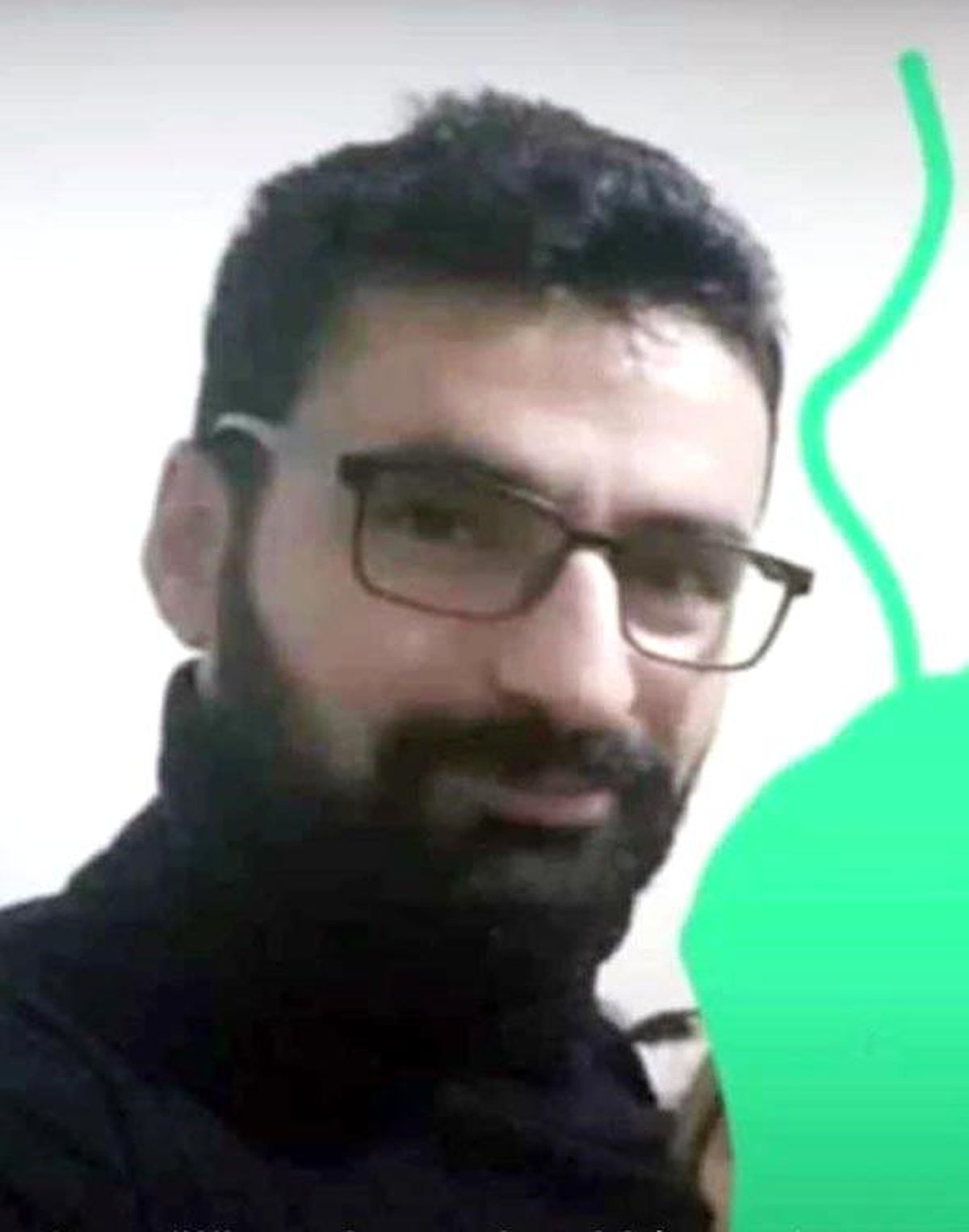 Sakarya'da küçük kızı boğulmaktan kurtaran adam hayatını kaybetti