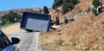 Isparta'da traktör devrildi, 3 kişi yaralandı