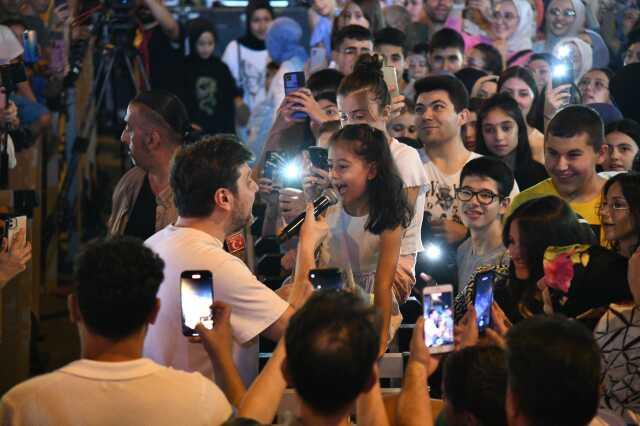 Karadeniz Müziğinin Sevilen İsmi Ekin Uzunlar, Amerika Turnesine Hazırlanıyor Karadeniz Müziğinin Sevilen İsmi Ekin Uzunlar, Amerika Turnesine Hazırlanıyor