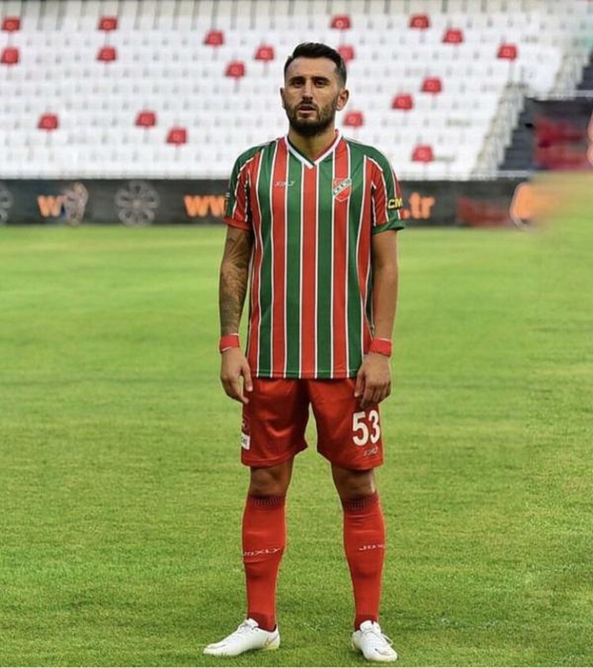 Karşıyaka'da Ertuğrul Sancaktutan ve Burak Karapınar ile yollar ayrılıyor