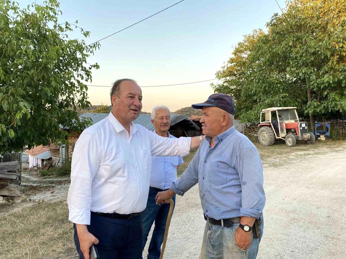 CHP Karabük Milletvekili Cevdet Akay, Karabük'teki çalışmalarını sürdürüyor