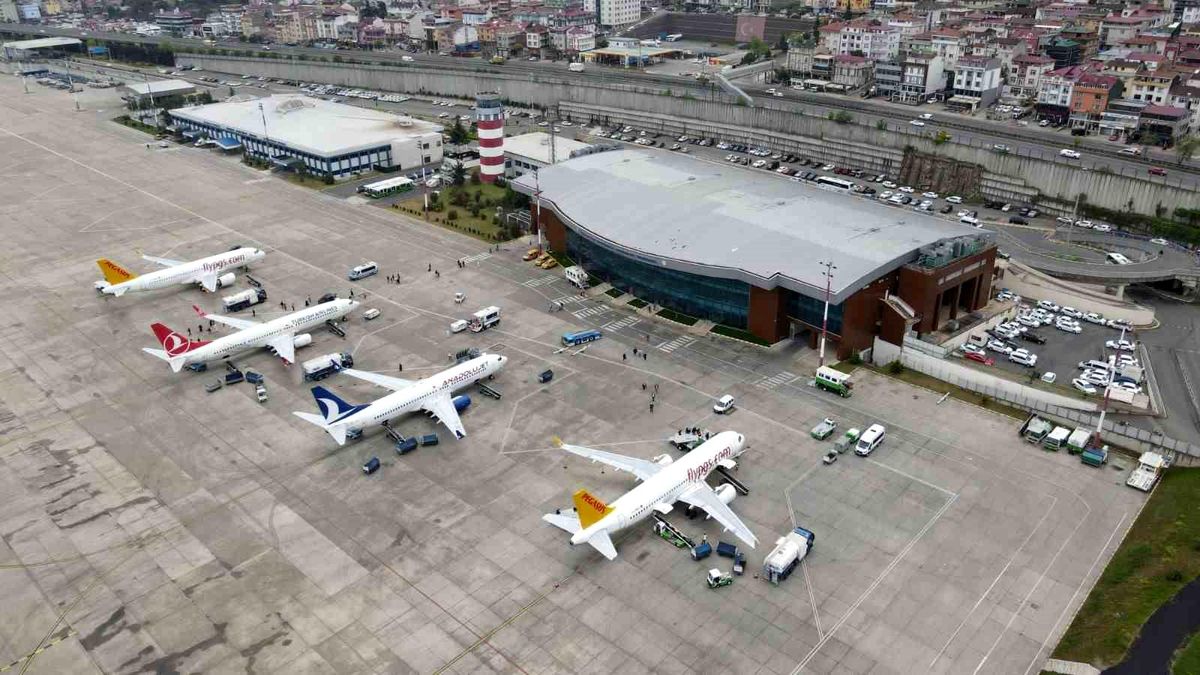 Trabzon'a Yeni Havalimanı Projesi Planlanıyor