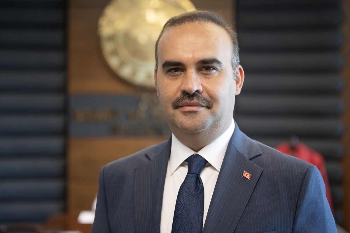 Bakan Kacır: Suudi Arabistan'la yapay zeka iş birliği masada-1