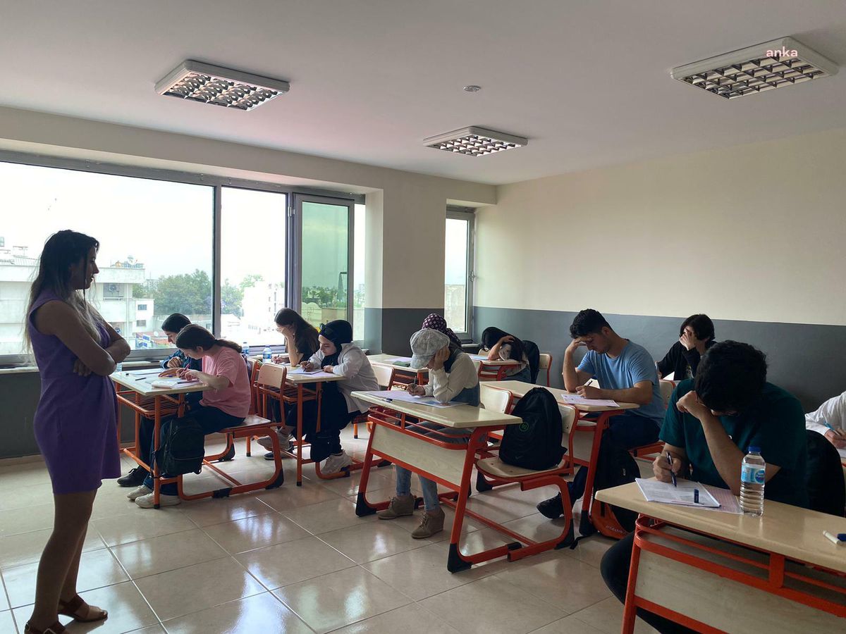 Ceyhan Belediyesi Gençlik ve Eğitim Merkezi Öğrencileri Başarıya İmza Atıyor