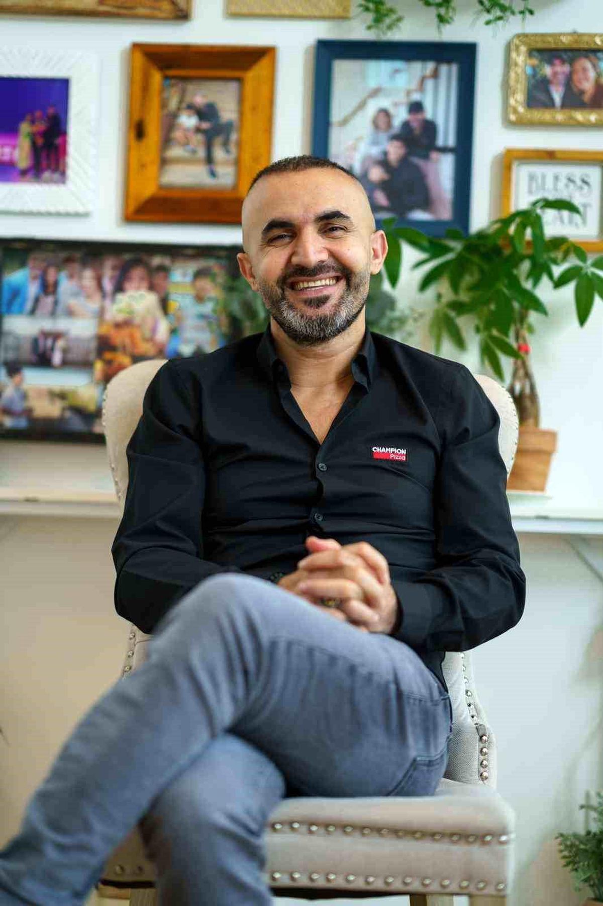 Ünlü iş adamı Hakkı Akdeniz'in hayatı belgesel oldu