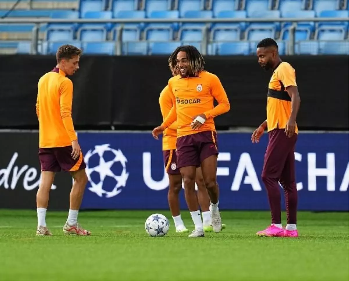 Galatasaray, UEFA Şampiyonlar Ligi Play-Off Turu'na hazır