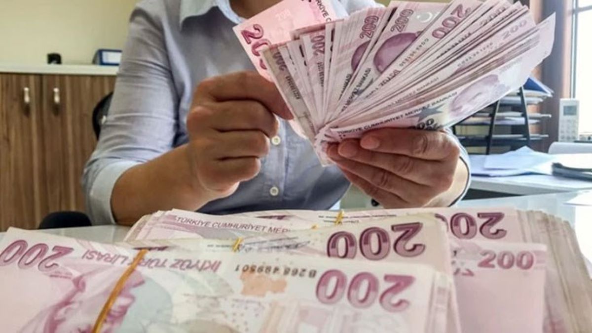 Memur ve memur emeklisine zam pazarlıklarında taraflar dördüncü kez bir araya geldi