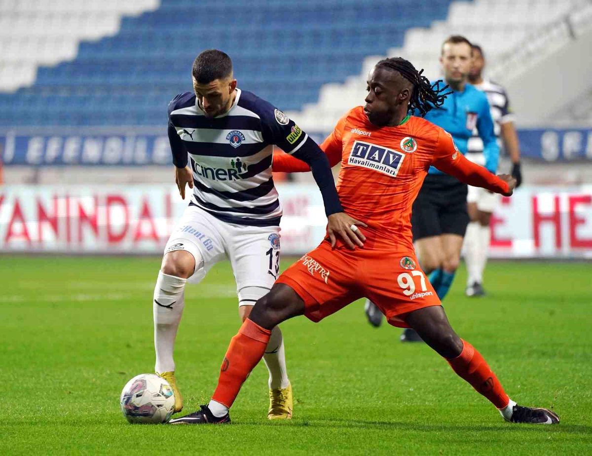 Pendikspor, Arnaud Lusamba'yı kadrosuna kattı