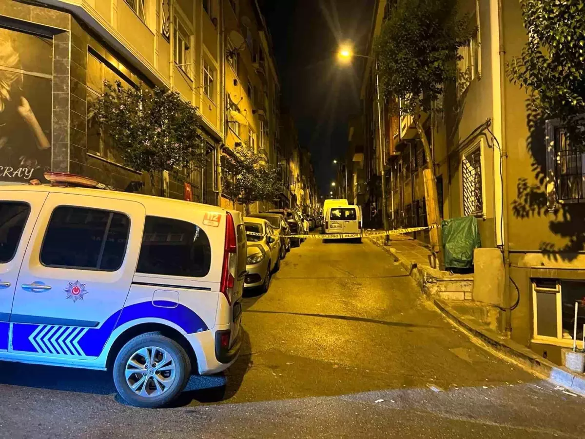 Bayrampaşa'da Karısına Kurşun Yağdıran Adam Aranıyor